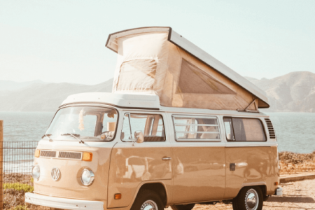 The Castle on the Cliff: Majestic, Magic, Manoir